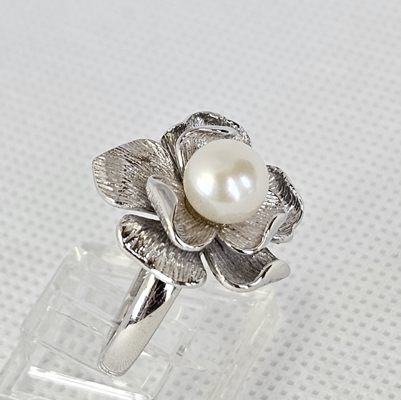 Elegant Genuine Cultured Pearl Sterling Silver Ring Sz 7! - Picture 12 of 14